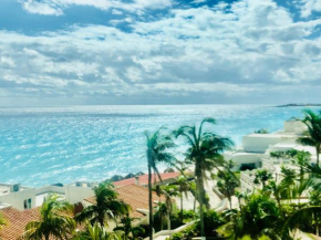 Solymar on the beach, Cancún